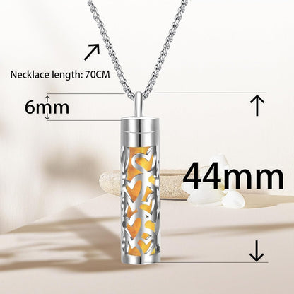 Essential Oil Necklace with 10 Refilled Pads Aromatherapy Pendant Perfume Locket Stainless Steel Diffuser Jewelry for Couples Scent Pendant Aroma Aromatherapy Present for Women Men